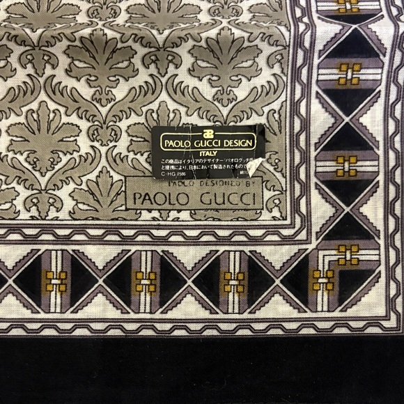 New🌸Paolo Gucci Black and Cream handkerchief - Picture 3 of 5